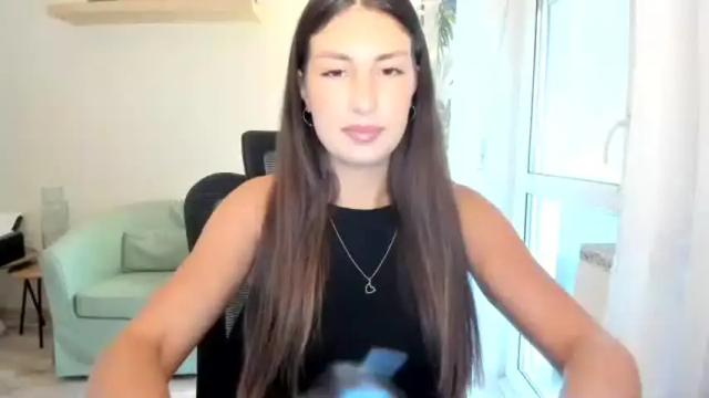 Image 2 of nadiaa06 Stream on Chaturbate on 2 months ago