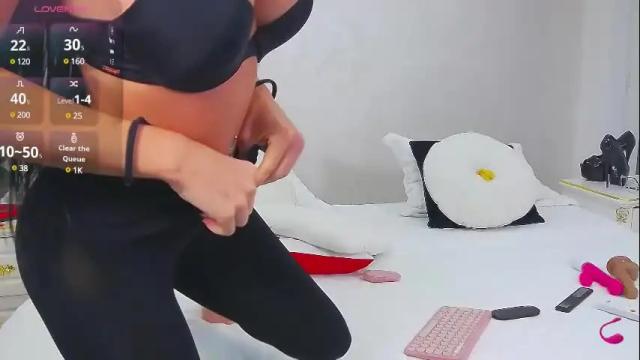 Image 7 of nadiasw33t Stream on Chaturbate on 1 month ago