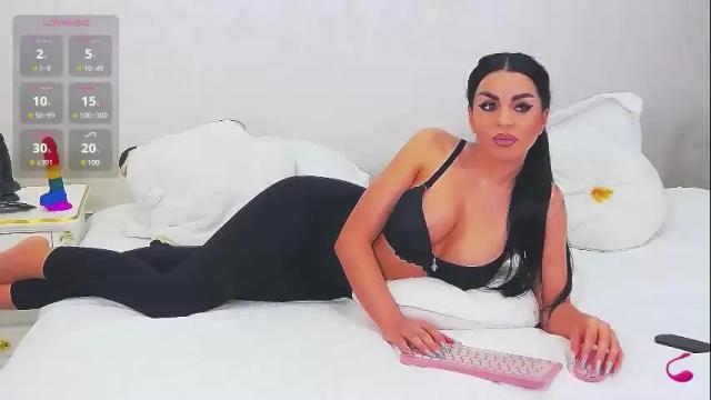 Image 2 of nadiasw33t Stream on Chaturbate on 21 days ago