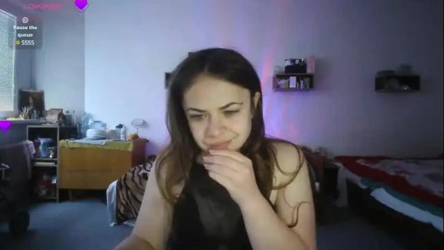 Image 10 of nadiiamorgun Stream on Chaturbate on 1 month ago
