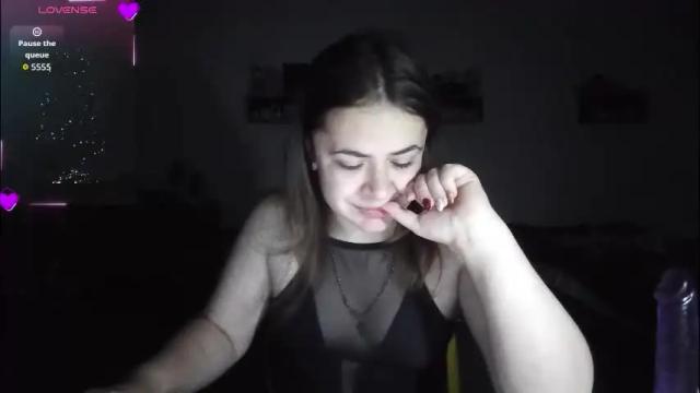 Image 2 of nadiiamorgun Stream on Chaturbate on 2 months ago