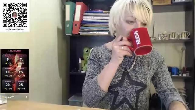 Image 3 of nadin_slut Stream on Chaturbate on 1 month ago