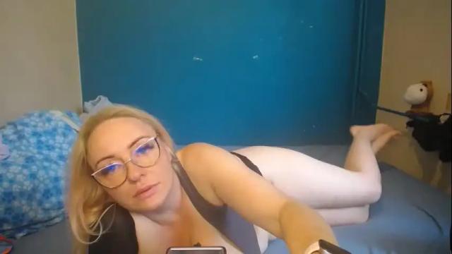 Thumbnail 2, nadinnnea's Stream at Chaturbate, 1 month ago