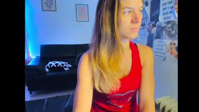 Image 2 of nadyanabakova18 Stream on Chaturbate on 18 months ago