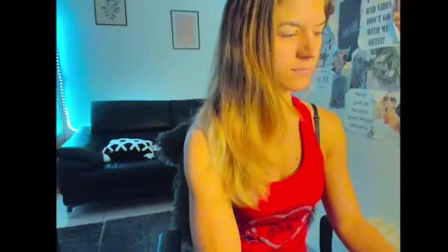 Thumbnail 2, nadyanabakova18's Stream at Chaturbate, 18 months ago