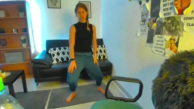 Image 3 of nadyanabakova18 Stream on Chaturbate on 18 months ago