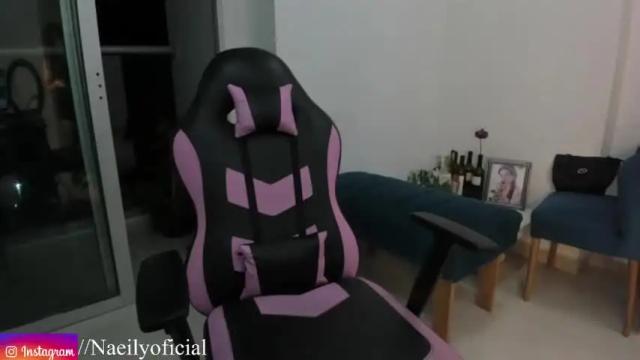Image 3 of naeily_evans Stream on Chaturbate on 19 months ago