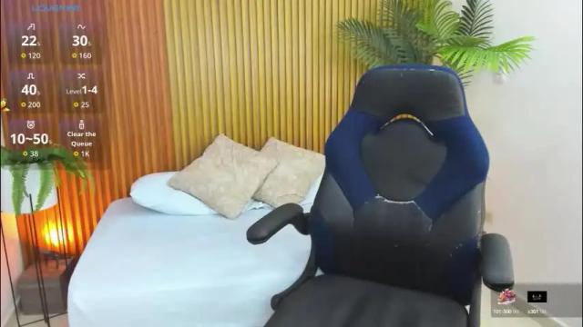 Image 2 of nahia_13 Stream on Chaturbate on 1 month ago