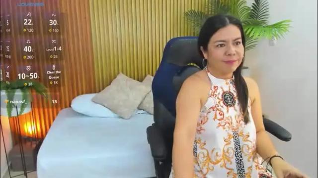 Image 8 of nahia_13 Stream on Chaturbate on 1 month ago