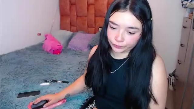 Image 2 of nahia__2 Stream on Chaturbate on 2 months ago