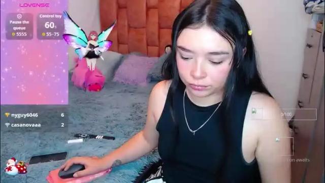 Image 3 of nahia__2 Stream on Chaturbate on 2 months ago