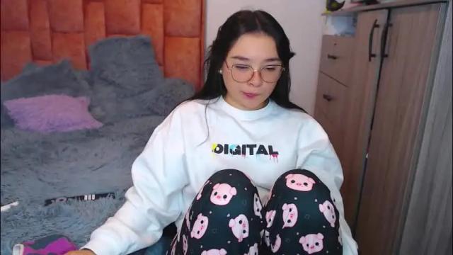Image 10 of nahia__2 Stream on Chaturbate on 1 month ago