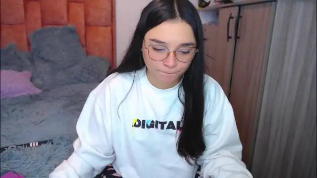 Image 7 of nahia__2 Stream on Chaturbate on 1 month ago