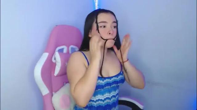 Image 3 of nahia__2 Stream on Chaturbate on 1 month ago