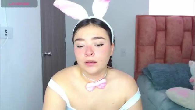 Image 6 of nahia__2 Stream on Chaturbate on 23 days ago