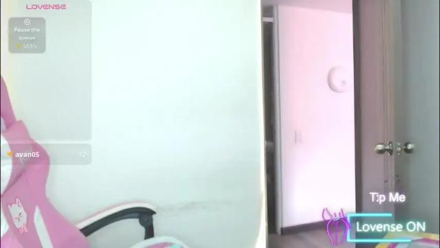 Image 12 of nahia__2 Stream on Chaturbate on 17 days ago