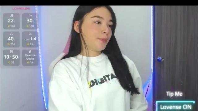 Image 12 of nahia__2 Stream on Chaturbate on 12 days ago