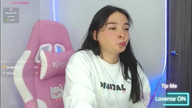 Image 7 of nahia__2 Stream on Chaturbate on 12 days ago