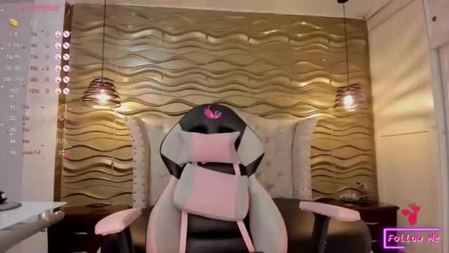 Image 10 of nahia_low Stream on Chaturbate on 13 months ago