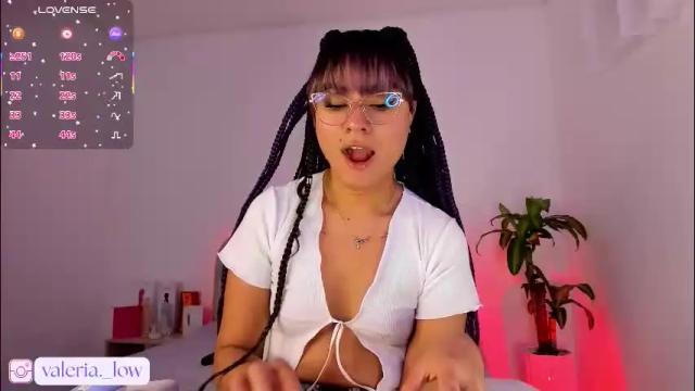 Image 8 of nahia_low Stream on Chaturbate on 3 months ago