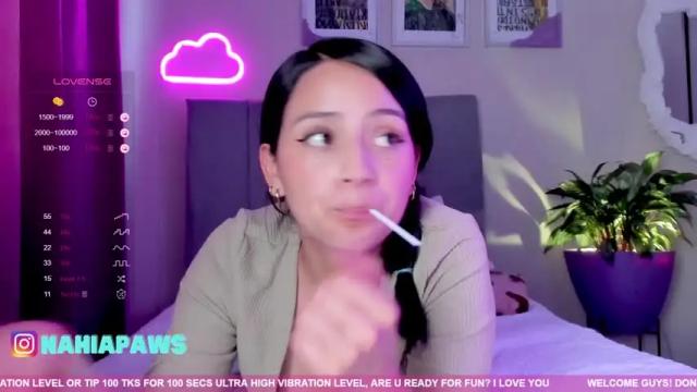 Image 2 of nahia_paws Stream on Chaturbate on 22 months ago