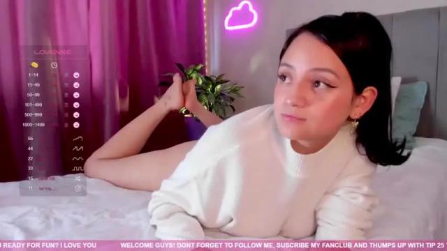 Image 8 of nahia_paws Stream on Chaturbate on 21 months ago
