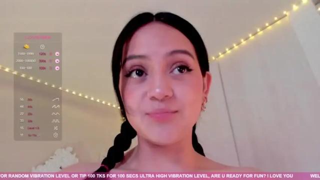 Image 4 of nahia_paws Stream on Chaturbate on 21 months ago