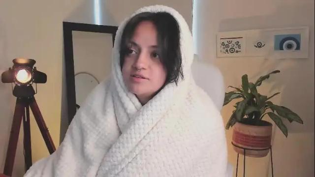 Image 8 of nahiapaws Stream on Chaturbate on 4 months ago