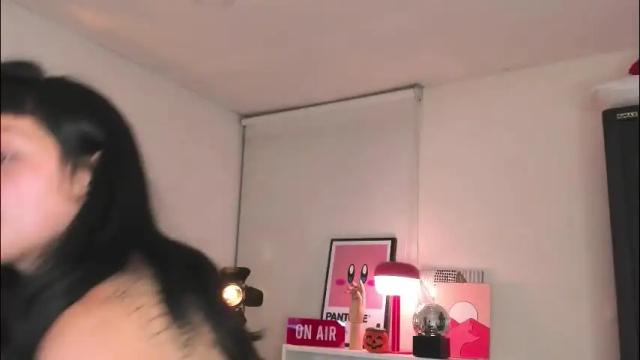 Image 8 of nahiapaws Stream on Chaturbate on 2 months ago