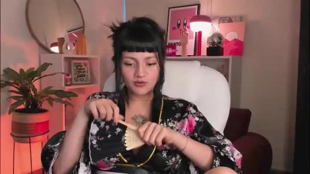 Image 11 of nahiapaws Stream on Chaturbate on 2 months ago