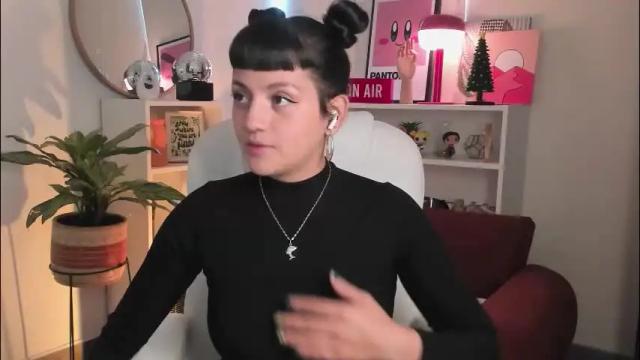 Thumbnail 1, nahiapaws's Stream at Chaturbate, 13 days ago