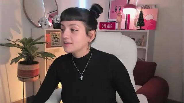 Image 4 of nahiapaws Stream on Chaturbate on 13 days ago