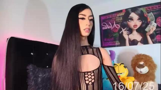 Image 2 of nahiavictoria Stream on Chaturbate on 9 days ago