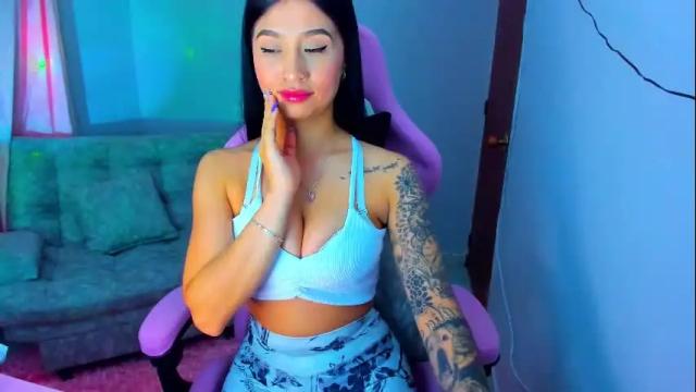 Image 10 of nahomekuperth Stream on Chaturbate on 9 days ago
