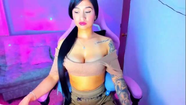 Image 3 of nahomekuperth Stream on Chaturbate on 1 month ago
