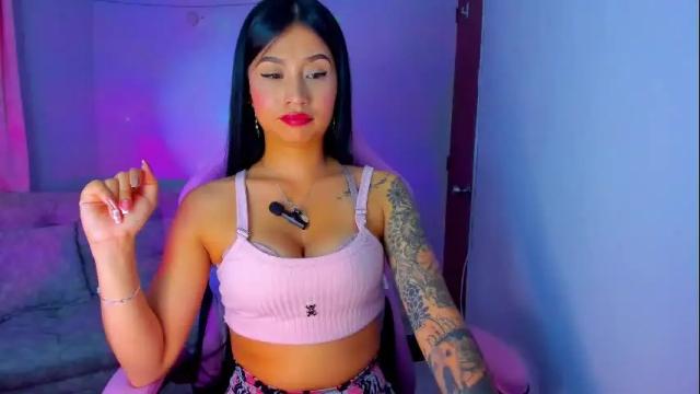 Image 3 of nahomekuperth Stream on Chaturbate on 1 month ago
