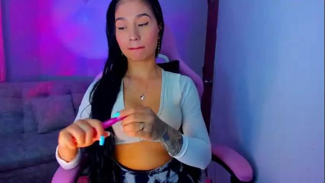 Image 2 of nahomekuperth Stream on Chaturbate on 19 days ago