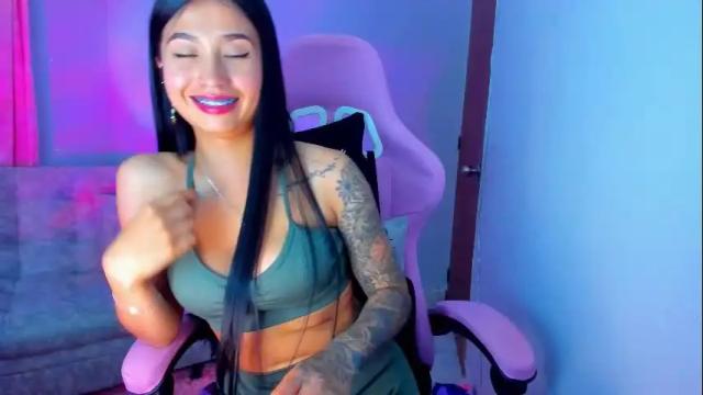 Image 3 of nahomekuperth Stream on Chaturbate on 16 days ago