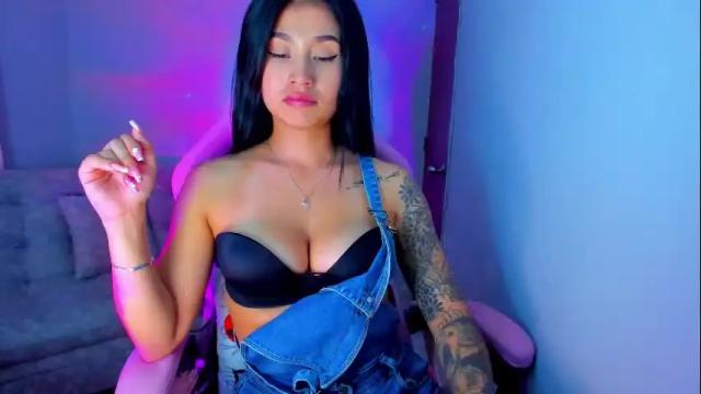 Image 7 of nahomekuperth Stream on Chaturbate on 5 months ago