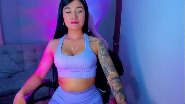 Image 2 of nahomekuperth Stream on Chaturbate on 5 months ago