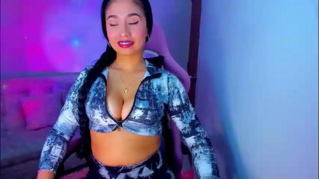 Image 2 of nahomekuperth Stream on Chaturbate on 5 months ago