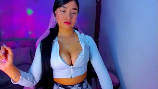 Image 3 of nahomekuperth Stream on Chaturbate on 4 months ago