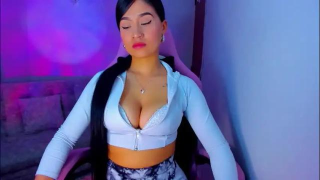 Image 6 of nahomekuperth Stream on Chaturbate on 4 months ago