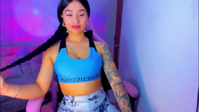 Image 3 of nahomekuperth Stream on Chaturbate on 4 months ago