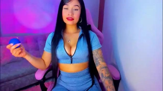 Image 4 of nahomekuperth Stream on Chaturbate on 4 months ago