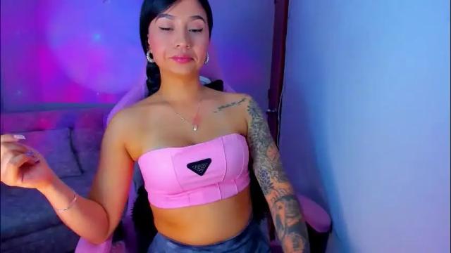 Image 12 of nahomekuperth Stream on Chaturbate on 4 months ago