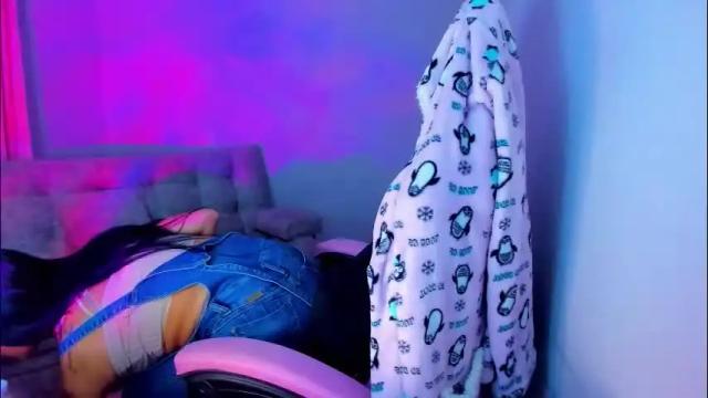 Image 3 of nahomekuperth Stream on Chaturbate on 4 months ago