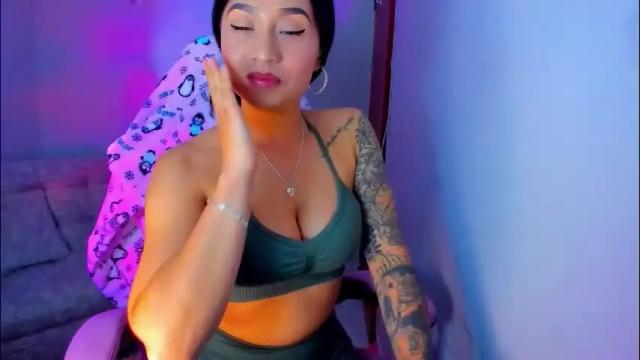 Image 2 of nahomekuperth Stream on Chaturbate on 4 months ago