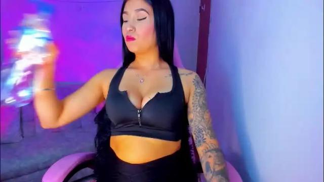 Image 6 of nahomekuperth Stream on Chaturbate on 3 months ago