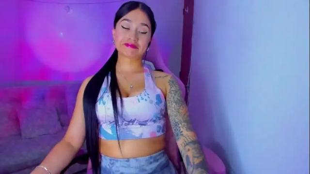 Image 6 of nahomekuperth Stream on Chaturbate on 3 months ago